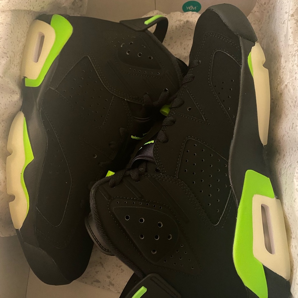 Nike Air Jordan Retro 6 “Electric Green”